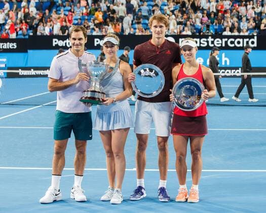 Sieger BELINDA BENCIC ROGER FEDERER und Finalisten ANGELIQUE KERBER ALEXANDER ZVEREV Mixed Doubles Siegerehrung Tennis - Hopman Cup 2018 - ITF - Perth Arena - Perth - Western Australia - Australia - 6 January 2018. Â Copyright: xJuergenxHasenkopfx