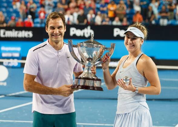 Sieger BELINDA BENCIC ROGER FEDERER mit dem Pokal, Mixed Doubles Siegerehrung Tennis - Hopman Cup 2018 - ITF - Perth Arena - Perth - Western Australia - Australia - 6 January 2018. Â Copyright: xJuergenxHasenkopfx