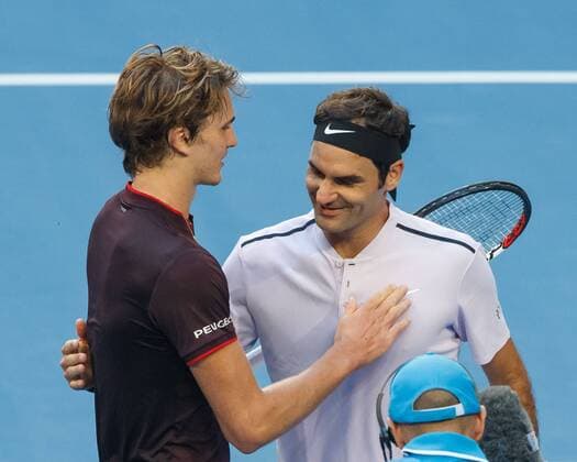 ALEXANDER ZVEREV gratuliert dem Sieger ROGER FEDERER, Team Switzerland, Mixed Doubles Final Tennis - Hopman Cup 2018 - ITF - Perth Arena - Perth - Western Australia - Australia - 6 January 2018. Â Copyright: xJuergenxHasenkopfx