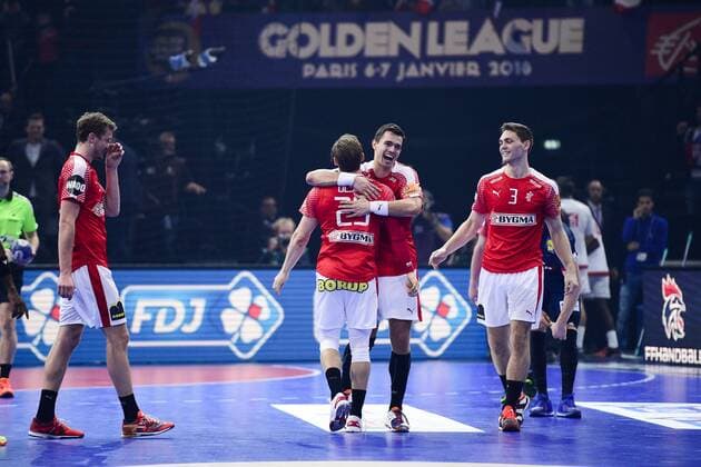 joie des joueurs du Danemark en fin de match HANDBALL : France vs Danemark - Golden League - Paris - 07 01 2018 JBAutissier Panoramic 