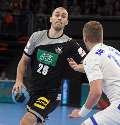 Neu-Ulm, Ratiopharm arena, 7.1.2018 Männer-Handball, Testspiel, Länderspiel, Deutschland - Island Maximilian Janke (SC DHfK Leipzig), Deutschland ; Olafür Andres Gudmundsson, Island