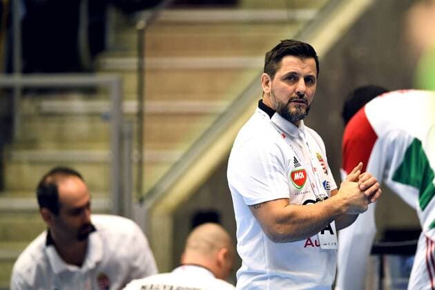 180108 Ungerns förbundskapten Ljubomir Vranjes under träningslandskampen i handboll mellan Sverige och Ungern den 8 januari 2018 i Partille. Copyright: CARLxSANDIN BB180108CS003
