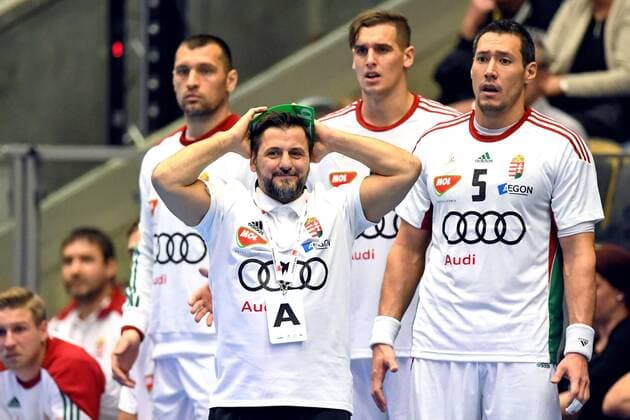 180108 Ungerns förbundskapten Ljubomir Vranjes under träningslandskampen i handboll mellan Sverige och Ungern den 8 januari 2018 i Partille. Copyright: CARLxSANDIN BB180108CS031