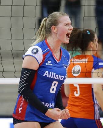Stuttgart , Volleyball CEV Cup Allianz MTV Stuttgart vs. VK UP Olomouc , Julia Schäfer ( Allianz )
