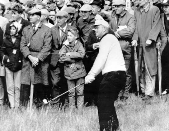 GOLF BRITISH OPEN NICKLAUS PLAYS ON TO THE 5TH HOLE IN ST ANDREWS, SCOTLAND ; 8 JULY 1964, Copyright: Topfoto  UnitedArchivesIPU480481