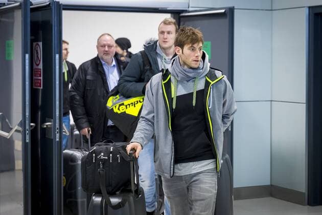 Andreas Michelmann, Julius Kuehn und Uwe Gensheimer bei der Ankunft. Ankunft der deutschen Mannschaft in Zagreb, Handball, EHF Euro 2018, 11.01.18 Zagreb Croatia Copyright: xAgentur54Gradx xFelixxKoenigx