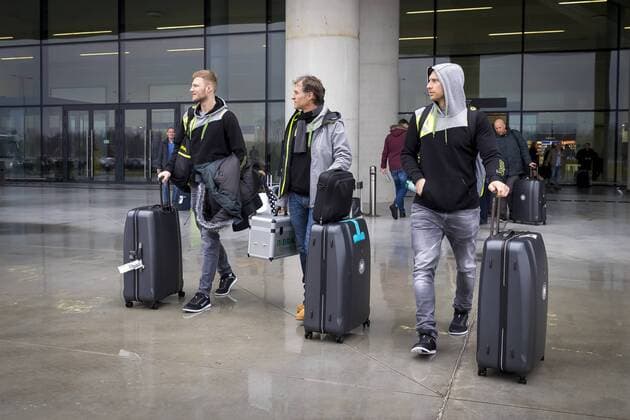 Philipp Weber, Peter Graeschus und Steffen Weinhold bei der Ankunft. Ankunft der deutschen Mannschaft in Zagreb, Handball, EHF Euro 2018, 11.01.18 Zagreb Croatia Copyright: xAgentur54Gradx xFelixxKoenigx
