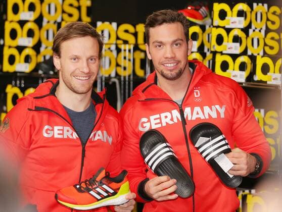 11.01.2018, Deutschland, Muenchen - Olympia - DOSB Einkleidung. Im Bild Tobias Arlt und Tobias Wendl. Muenchen *** 11 01 2018 Germany Munich Olympic DOSB clothing pictured Tobias Arlt and Tobias Wendl Munich Copyright: xEIBNER eerx EP_EER
