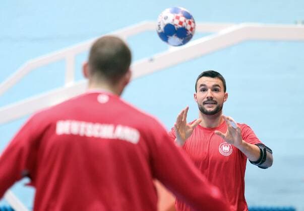 PXL_Training of German national handball team 11.01.2018., Dom sportova, Zagreb, Croatia - Training of the German national handball team before the start of the European Championship EM Europameisterschaft Bastian Roscheck.  SanjinxStrukic PIXSELL