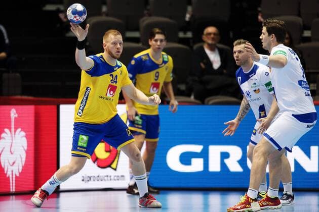 180112 Sveriges Jim Gottfridsson under handbollsmatchen mellan Sverige och Island under Handbolls-EM 2018 den 12 januari 2018 i Split. Copyright: LUDVIGxTHUNMAN BB180112LT024