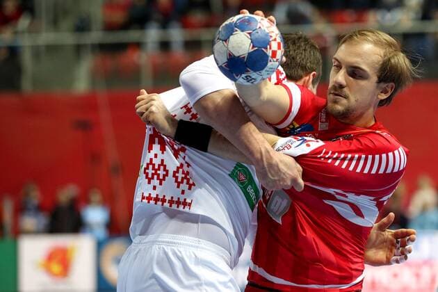 HANDBALL - EHF EURO 2018, BLR vs AUT POREC,CROATIA,12.JAN.18 - HANDBALL - EHF European Championship EM Europameisterschaft group stage, Belarus vs Austria. Image shows Gerald Zeiner (AUT). GEPAxpictures xMaticxKlansek
