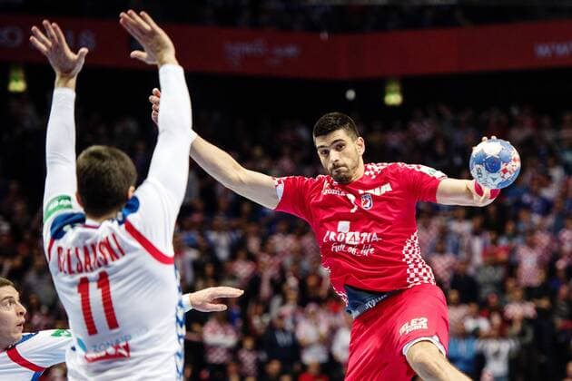 180112 Kroatiens Domagoj Duvnjak under handbollsmatchen mellan Kroatien och Serbien under Handbolls-EM 2018 den 12 januari 2018 i Split. Copyright: LUDVIGxTHUNMAN BB180112LT112