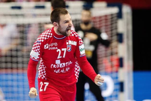 180112 Kroatiens Ivan Cupic jublar under handbollsmatchen mellan Kroatien och Serbien under Handbolls-EM 2018 den 12 januari 2018 i Split. Copyright: LUDVIGxTHUNMAN BB180112LT130