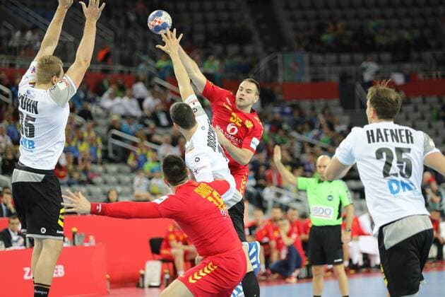 Zagreb, 13 01 2018 - Arena Zagreb hall, 2018 Men s European Championship EM Europameisterschaft Preliminary Round, Group C. Germany (white) - Montenegro (red) 