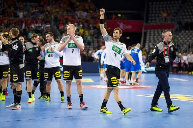 Patrick Wiencek (Nr. 7, Deutschland), Uwe Gensheimer (Nr. 3, Deutschland) freuen sich nach dem Spiel. Deutschland - Montenegro, Vorrunde, Handball, EHF Euro 2018, 13.01.18 Zagreb Zagreb Croatia Arena Copyright: xAgentur54Gradx xFelixxKoenigx