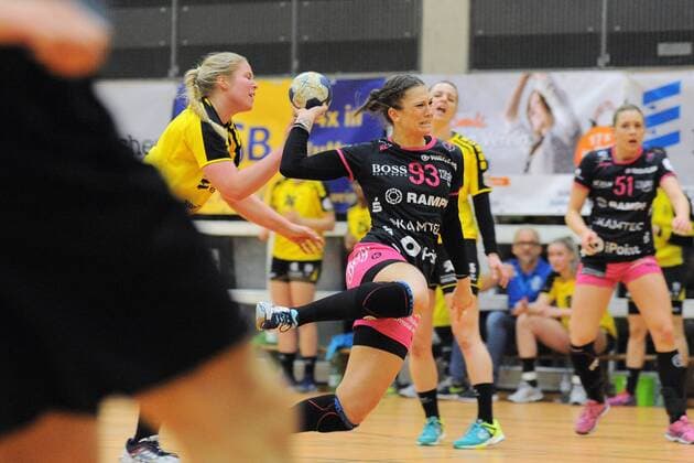 Julia Behnke (TusSis Metzingen 93) Handball,Frauen,andball,Frauen,DHB-Pokal,Viertelfinale,13.01.2018, Foto:TBaur Eibner Nellingen Copyright: xEIBNER Tobias_Baurx EP_TBR