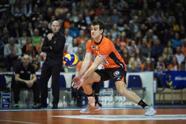 Berlin, Germany, 14.01.2018: Pierre Pujol (BR Volleys 18) beim Spiel der Volleyball Bundesliga zwischen den Berlin Recycling Volleys und SWD Powervolleys Düren.