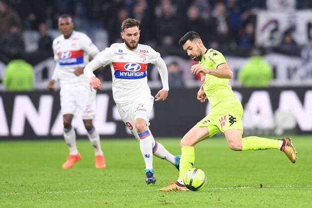 05 THOMAS MANGANI (sco) - 29 LUCAS TOUSART (ol) FOOTBALL : Lyon vs Angers - Ligue 1 Conforama - 14 01 2018 FEP Panoramic 