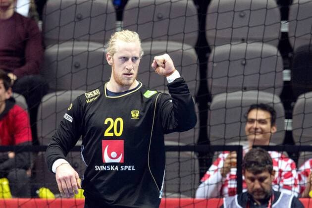 180114 Sveriges malvakt Mikael Appelgren jublar under handbollsmatchen mellan Serbien och Sverige under Handbolls-EM 2018 den 14 januari 2018 i Split. Copyright: LUDVIGxTHUNMAN BB180114LT020