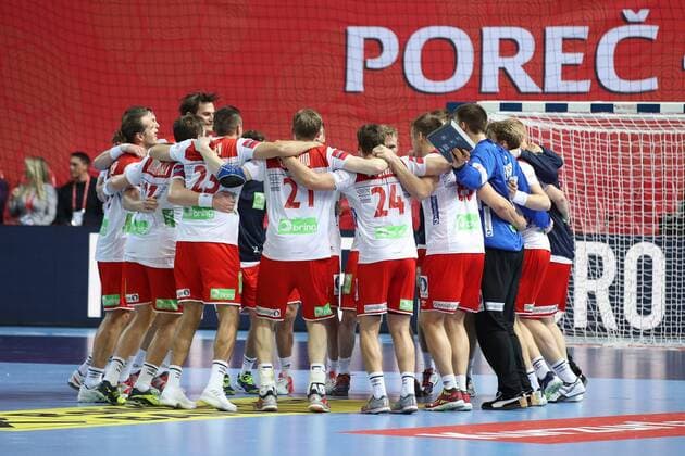 HANDBALL - EHF EURO 2018, NOR vs BLR POREC,CROATIA,14.JAN.18 - HANDBALL - EHF European Championship EM Europameisterschaft group stage, Norway vs Belarus. Image shows the rejoicing of of team NOR. GEPAxpictures xMaticxKlansek