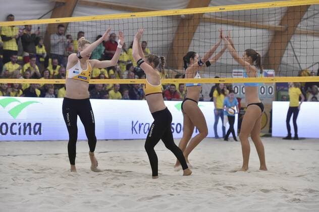 Czech Michala Kvapilova (left) and Kristyna Kolocova celebate victory in the women Beach volleyball Beachvolleyball CEV European Championship EM Europameisterschaft Tour Masters final match Kolocova and Kvapilova vs Anastasia Kravchenko and Tina Graudina of Latvia in Pelhrimov, Czech Republic, Sunday, January 14, 2018. (CTKxPhoto LubosxPavlicek) CTKPhotoP201801140453401  _PAV0111
