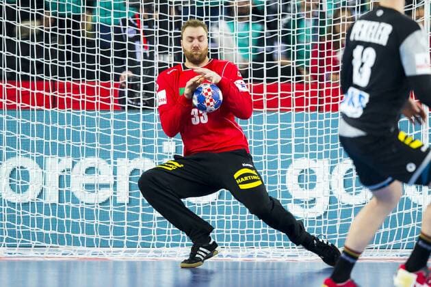 Torhueter Andreas Wolff (Nr. 33, Deutschland) pariert einen Wurf. Slowenien - Deutschland, Vorrunde, Handball, EHF Euro 2018, 15.01.18 Zagreb Zagreb Croatia Arena Copyright: xAgentur54Gradx xFelixxKoenigx