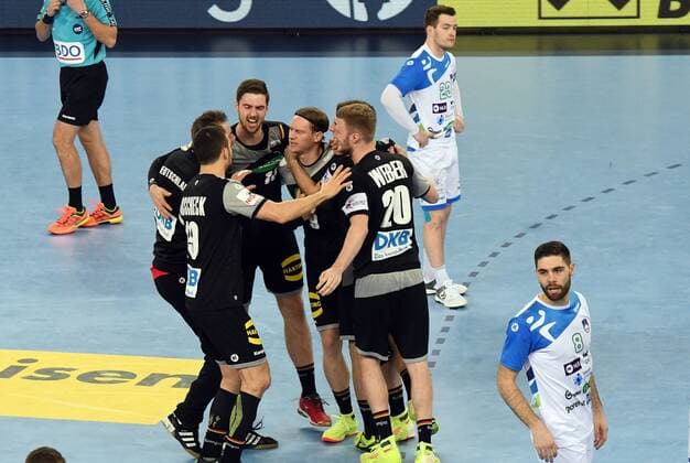 Zagreb, Kroatien, Zagreb Arena, 15.1.2018 Männer- Handball, Europa-Meisterschaft 2018 Deutschland vs. Slowenien 25 : 25 korrigierter Endstand, Jubel Deutschland zum Unentschieden