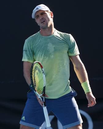 MISCHA ZVEREV (GER) reagiert veraergert,Aerger,Frust,Emotion Tennis - Australian Open 2018 - Grand Slam ATP Tennis Herren WTA Tennis Damen - Melbourne Park - Melbourne - Victoria - Australia - 16 January 2018. Copyright: xJuergenxHasenkopfx
