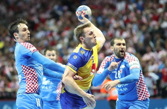 European Handball Championship, Group A, 3rd round, Croatia - Sweden 16.01.2018., Spaladium Arena, Split, Croatia - 2018 European Men s Handball Championship, Group A, 3rd round, Croatia - Sweden. Albin Lagergren, Zeljko Musa. SlavkoxMidzor PIXSELL