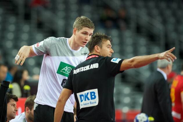Handball Zagreb 17.01.2018 Europameisterschaft Herren Männer Euro Europameisterschaften Vorrunde Deutschland (GER) - Mazedonien (MKD) Finn Lemke (Deutschland, No.06) Christian Prokop (Deutschland, Trainer)