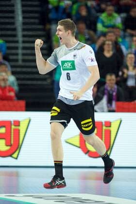 Handball Zagreb 17.01.2018 Europameisterschaft Herren Männer Euro Europameisterschaften Vorrunde Deutschland (GER) - Mazedonien (MKD) Finn Lemke (Deutschland, No.06) jubel