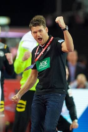 Handball Zagreb 17.01.2018 Europameisterschaft Herren Männer Euro Europameisterschaften Vorrunde Deutschland (GER) - Mazedonien (MKD) Christian Prokop (Deutschland, Trainer) Jubel