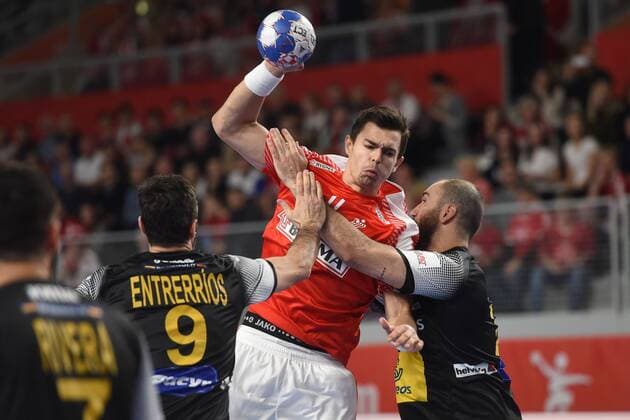 Bilder des Tages - SPORT European Handball Championship, Group D, 3rd round, Spain - Denmark 17.01.2018., Arena Varazdin, Varazdin, Croatia - 2018 European Men s Handball Championship, Group D, 3rd round, Spain - Denmark. Rasmus Lauge Schmidt  VjeranxZganec-Rogulja PIXSELL