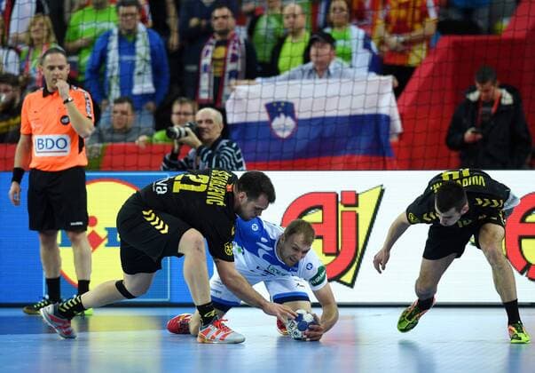 European Handball Championship, Group C, 3rd round, Montenegro - Slovenia 17.01.2018., Arena Zagreb, Zagreb, Croatia - 2018 European Men s Handball Championship, Group C, 3rd round, Montenegro - Slovenia. Vasko Sevaljevic, Ziga Mlakar  MarkoxLukunic PIXSELL