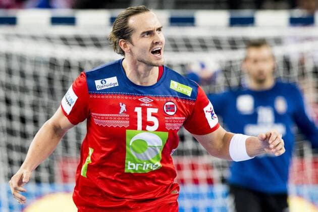 180118 Norges Kent Robin T¿nnesen jublar under handbollsmatchen mellan Serbien och Norge under Handbolls-EM 2018 den 18 januari 2018 i Zagreb. Copyright: LUDVIGxTHUNMAN BB180118LT156