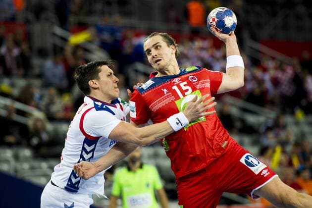 180118 Norges Kristian Bj¿rnsen under handbollsmatchen mellan Serbien och Norge under Handbolls-EM 2018 den 18 januari 2018 i Zagreb. Copyright: LUDVIGxTHUNMAN BB180118LT164