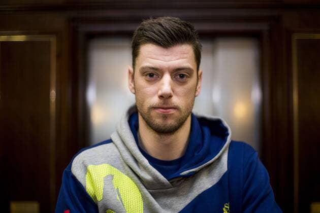 i180119 Sveriges Niclas Ekberg poserar för ett porträtt under en pressträff med Sveriges landslag i handboll under Handbolls-EM 2018 den 19 januari 2018 i Zagreb. Copyright: LUDVIGxTHUNMAN BB180119LT002