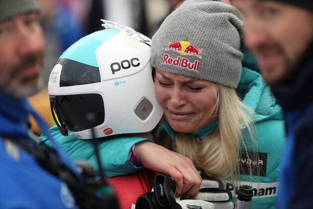 Themen der Woche - SPORT Bilder des Tages ALPINE SKIING - FIS WC Cortina d Ampezzo CORTINA D AMPEZZO,ITALY,19.JAN.18 - ALPINE SKIING - FIS World Cup, downhill, ladies. Image shows Julia Mancuso and Lindsey Vonn (USA). Keywords: Stoeckli . GEPAxpictures xAndreasxPranter