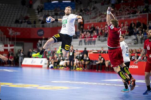 Steffen Faeth (Nr. 23, Deutschland) gegen Jan Landa (Nr. 4, Tschechien). Deutschland - Tschechien, Hauptrunde, Handball, EHF Euro 2018, 19.01.18 Varazdin Varazdin Croatia Arena Varazdin Copyright: xAgentur54Gradx xFelixxKoenigx