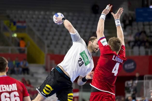 Steffen Faeth (Nr. 23, Deutschland) gegen Jan Landa (Nr. 4, Tschechien). Deutschland - Tschechien, Hauptrunde, Handball, EHF Euro 2018, 19.01.18 Varazdin Varazdin Croatia Arena Varazdin Copyright: xAgentur54Gradx xFelixxKoenigx