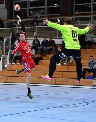19.01.2018 - Handball - Saison 2017 2018 - Testspiel - Freundschaftsspiel : HC Erlangen HCE - Talent Pilsen Plzen - - Johannes Sellin (5, HC Erlangen HCE ) Karel Smid (61, Talent MAT Pilsen Plzen )