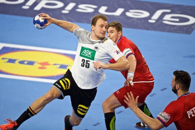 Handball Varazdin 19.01.2018 Europameisterschaft Herren Männer Euro Europameisterschaften Zwischenrunde Deutschland (GER) - Tschechien (CZE) Julius Kühn (Deutschland, No.35) Kühn Kuhn