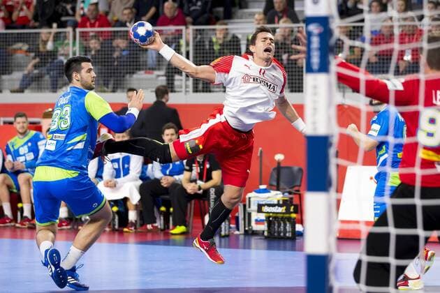 Rasmus Lauge Schmidt (Nr. 11, Daenemark) gegen Igor Zabic (Nr. 33, Slowenien). Slowenien - Daenemark, Hauptrunde, Handball, EHF Euro 2018, 19.01.18 Varazdin Varazdin Croatia Arena Varazdin Copyright: xAgentur54Gradx xFelixxKoenigx