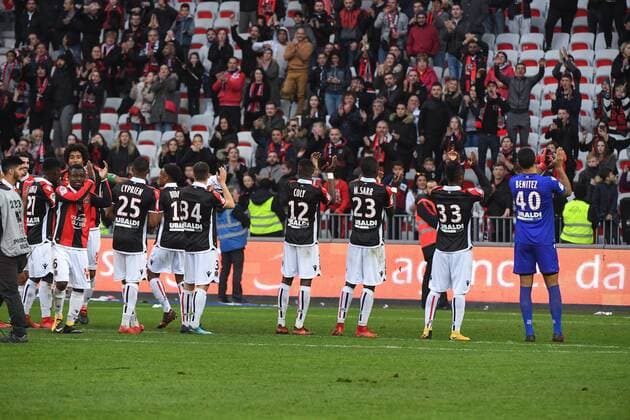 Remerciement victoire Nice FOOTBALL : Nice vs Saint Etienne - Ligue 1 - 21 01 2018 LionelUrman Panoramic  B