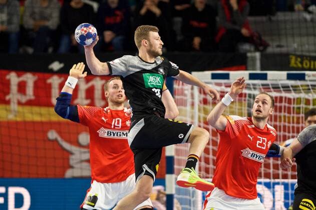 Handball Varazdin 21.01.2018 Europameisterschaft Herren Männer Euro Europameisterschaften Zwischenrunde Deutschland (GER) - Dänemark (DAN) Philipp Weber (Deutschland, No.20)