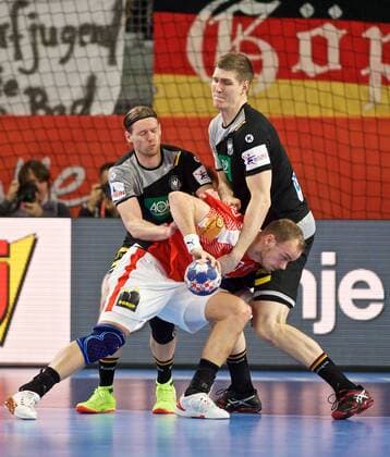 Handball, EM, Deutschland - Dänemark Handball Varazdin 21.01.2018 Europameisterschaft Herren Männer Euro Europameisterschaften Zwischenrunde Deutschland (GER) - Dänemark (DAN) TOFT Rene (Dänemark, No.19) Tobias Reichmann (Deutschland, No.09) Finn Lemke (Deutschland, No.06)