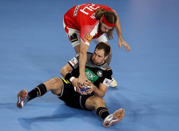 Handball, EM, Deutschland - Dänemark European Handball Championship, Group II, 4th round, Germany - Denmark 21.01.2018., Arena Varazdin, Varazdin, Croatia - 2018 European Men s Handball Championship, Group II, 4th round, Germany - Denmark. Steffen Weinhold, Mikkel Hansen. IgorxKralj PIXSELL