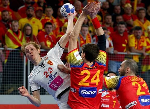Handball, EM, Mazedonien - Spanien European Handball Championship, Group II, 4th round, FYR Macedonia - Spain 21.01.2018., Arena Varazdin, Varazdin, Croatia - 2018 European Men s Handball Championship, Group II, 4th round, FYR Macedonia - Spain. Goce Georgievski, Viran Morros de Argila IgorxKralj PIXSELL