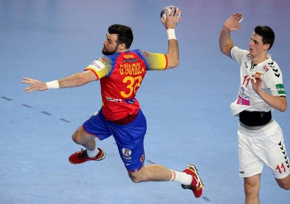 Handball, EM, Mazedonien - Spanien European Handball Championship, Group II, 4th round, FYR Macedonia - Spain 21.01.2018., Arena Varazdin, Varazdin, Croatia - 2018 European Men s Handball Championship, Group II, 4th round, FYR Macedonia - Spain. Gedeon Guardiola, Filip Taleski . IgorxKralj PIXSELL
