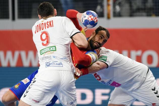 Handball, EM, Mazedonien - Spanien European Handball Championship, Group II, 4th round, FYR Macedonia - Spain 21.01.2018., Arena Varazdin, Varazdin, Croatia - 2018 European Men s Handball Championship, Group II, 4th round, FYR Macedonia - Spain. Ace Jonovski, Daniel Sarmiento, Stojance Stoilov. VjeranxZganec-Rogulja PIXSELL